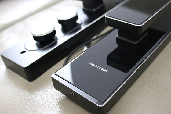 Smart Door Lock with 40-110mm Door Thickness 5000mAh Lithium Battery and 2 Years Warranty Digital Door Lock